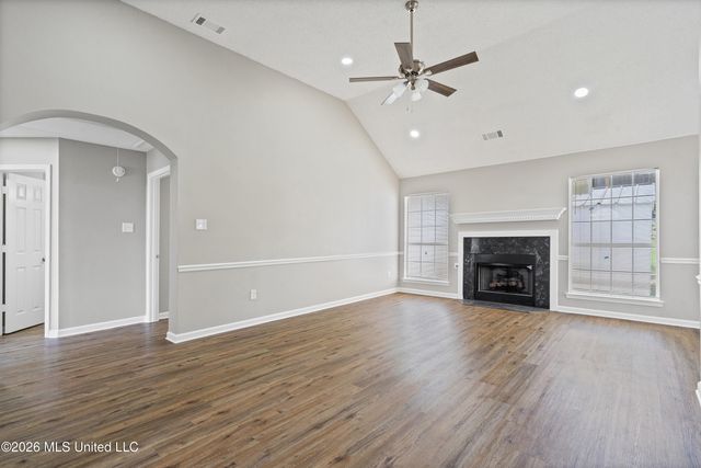 6127 W Morgan Manor Drive, Olive Branch, MS 38654