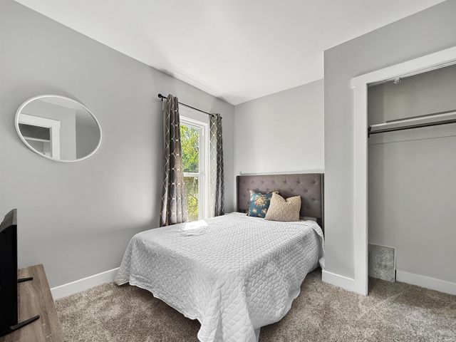 2221 N 20th Street, Lafayette, IN 47904