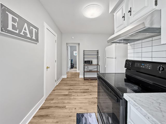 2221 N 20th Street, Lafayette, IN 47904