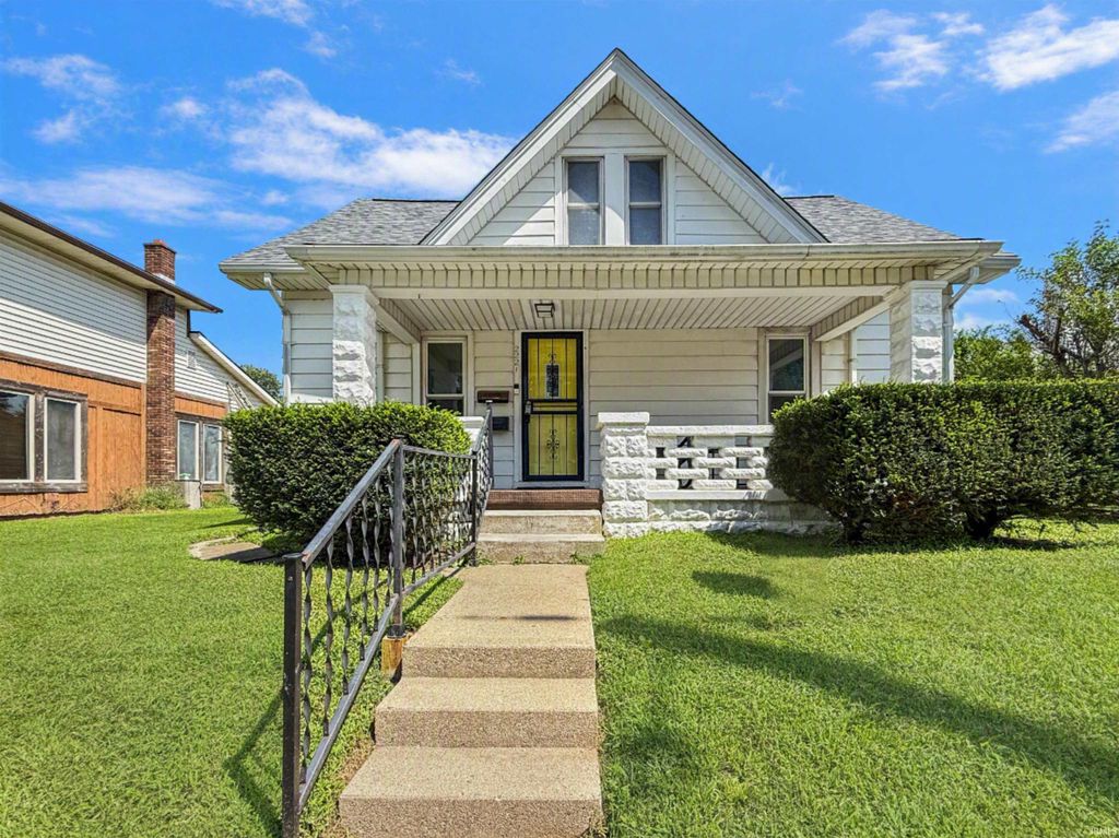 2221 N 20th Street, Lafayette, IN 47904