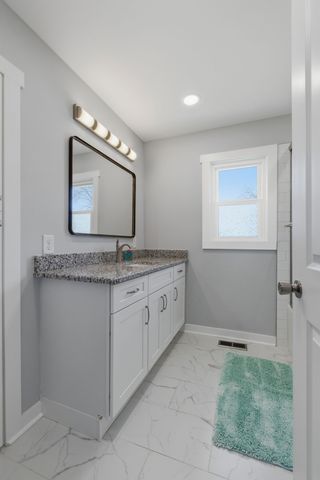 121 Cumberland Cir, Gallatin, TN 37066