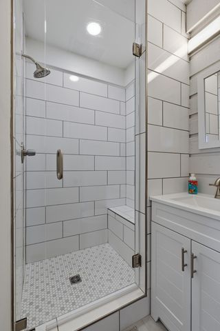 121 Cumberland Cir, Gallatin, TN 37066