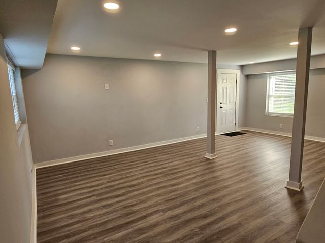 121 Cumberland Cir, Gallatin, TN 37066