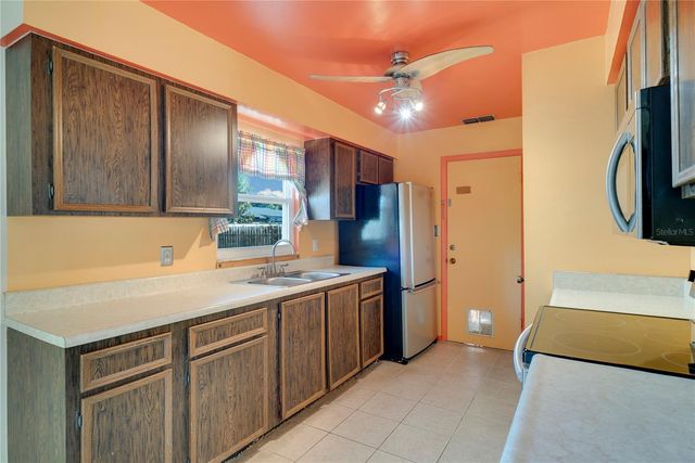 681 ROYAL PALM DRIVE, Kissimmee, FL 34743