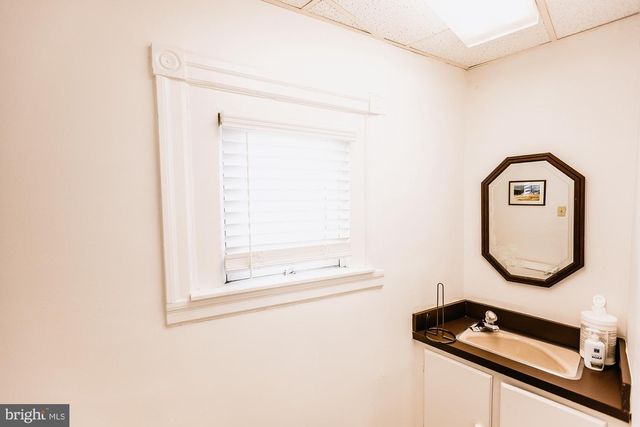 711 WEST AVE, Jenkintown, PA 19046