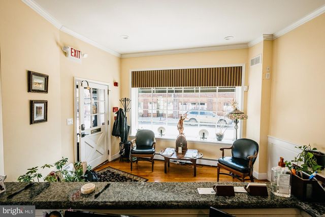711 WEST AVE, Jenkintown, PA 19046
