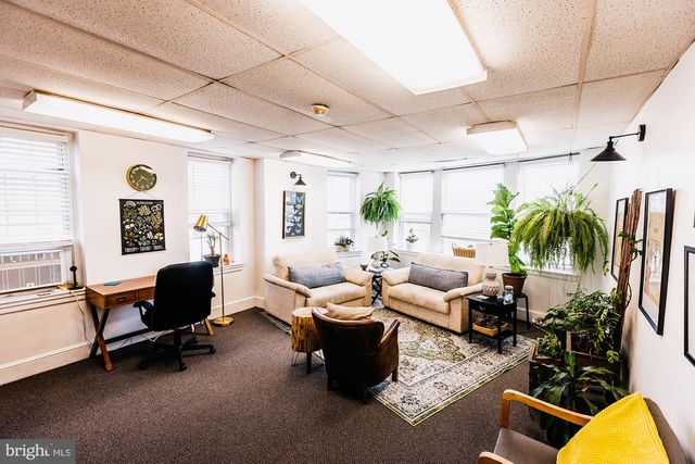 711 WEST AVE, Jenkintown, PA 19046