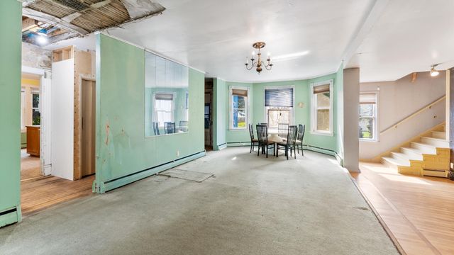 205 Commercial Avenue N, Sandstone, MN 55072