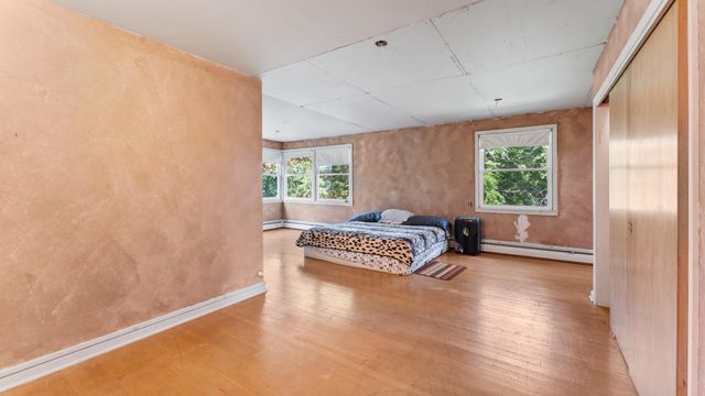 205 Commercial Avenue N, Sandstone, MN 55072