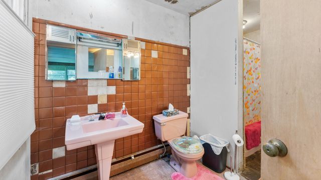 205 Commercial Avenue N, Sandstone, MN 55072