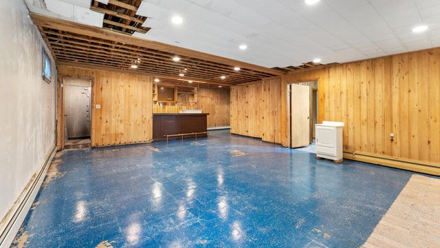 205 Commercial Avenue N, Sandstone, MN 55072