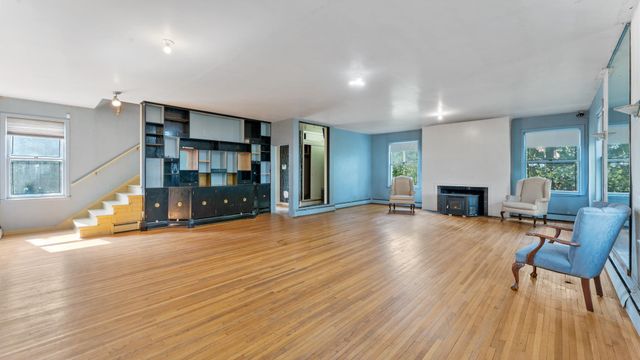 205 Commercial Avenue N, Sandstone, MN 55072