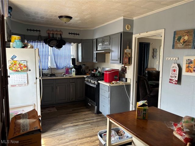 1317 40th Street, Parkersburg, WV 26104