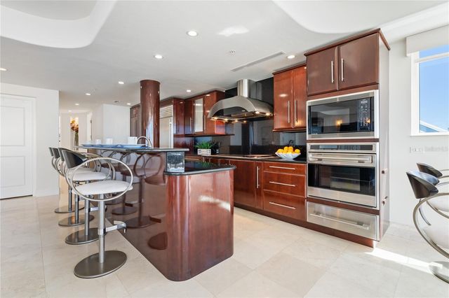 534 BEACH ROAD, Sarasota, FL 34242