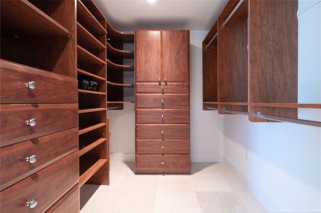 534 BEACH ROAD, Sarasota, FL 34242