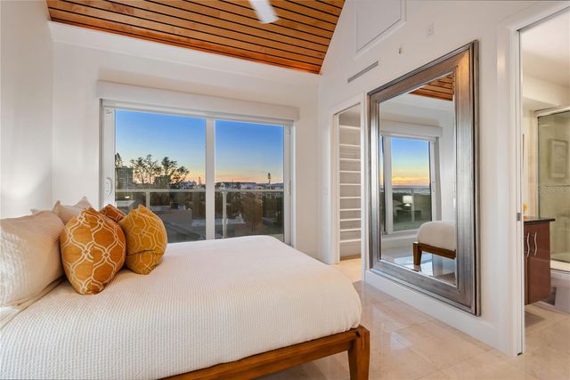 534 BEACH ROAD, Sarasota, FL 34242