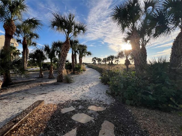 534 BEACH ROAD, Sarasota, FL 34242