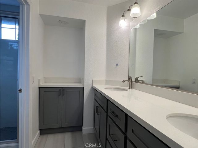 2118 Camino Largo Dr, Chino Hills, CA 91709