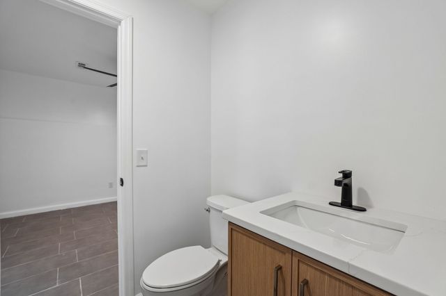 407 Bluegrass Ct, Lebanon, TN 37090
