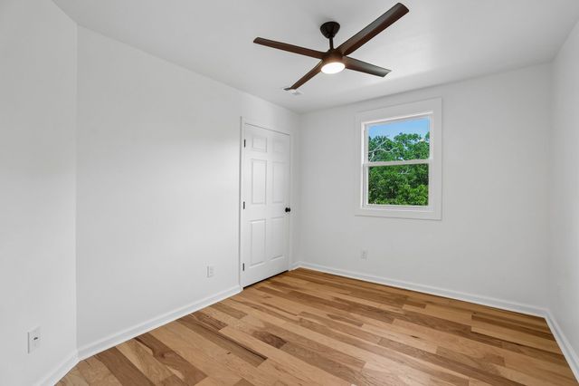 407 Bluegrass Ct, Lebanon, TN 37090