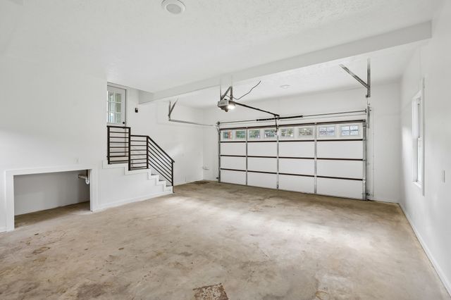 407 Bluegrass Ct, Lebanon, TN 37090