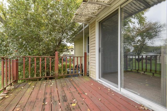 915 N Water STREET, Watertown, WI 53098