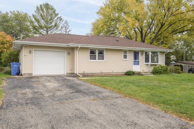 915 N Water STREET, Watertown, WI 53098