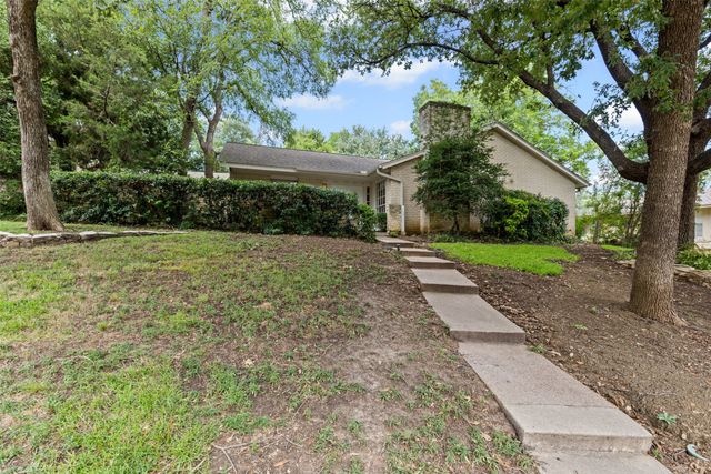 3221 Salinas Court, Irving, TX 75062