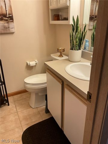 8050 Harbor Creek Drive 1802, Mentor On The Lake, OH 44060