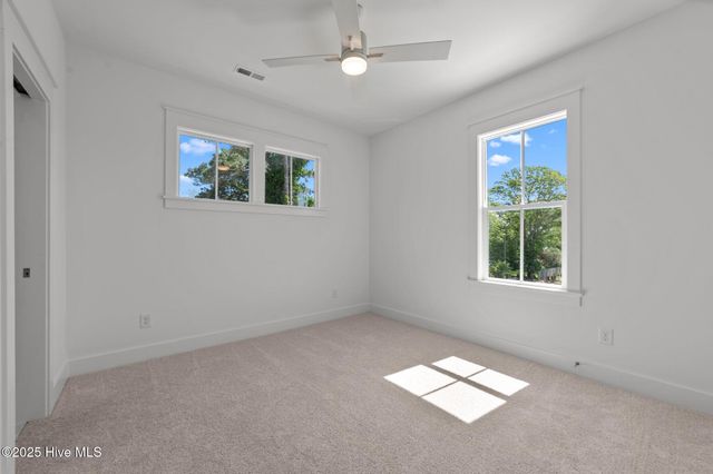 100 Wiley Street, Washington, NC 27889