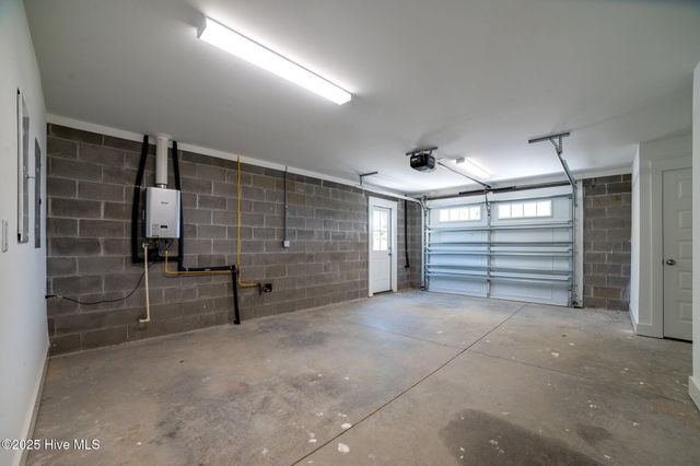 100 Wiley Street, Washington, NC 27889