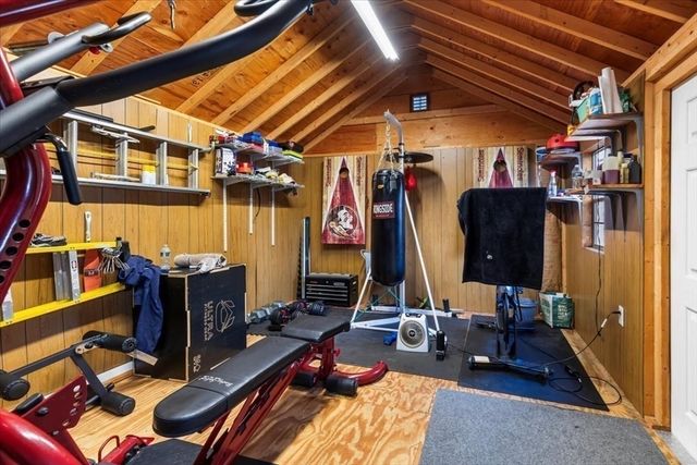 93 Patricia Lane, Weymouth, MA 02190