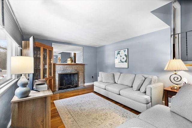 93 Patricia Lane, Weymouth, MA 02190