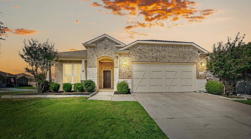 7600 Heritage Drive, Little Elm, TX 76227