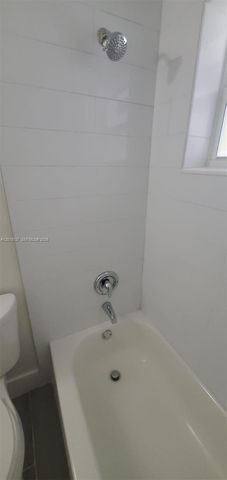 351 NE 25th Court, Pompano Beach, FL 33064