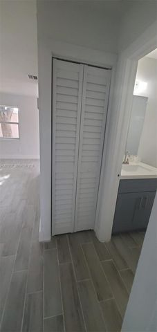 351 NE 25th Court, Pompano Beach, FL 33064