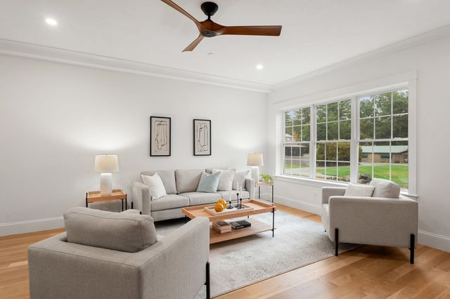 67 Groton Rd Unit C, Nashua, NH 03062