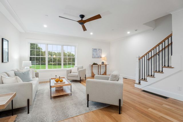 67 Groton Rd Unit C, Nashua, NH 03062