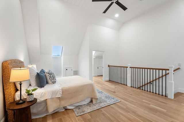 67 Groton Rd Unit C, Nashua, NH 03062