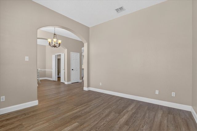 1106 Wedgewood Drive, Mansfield, TX 76063