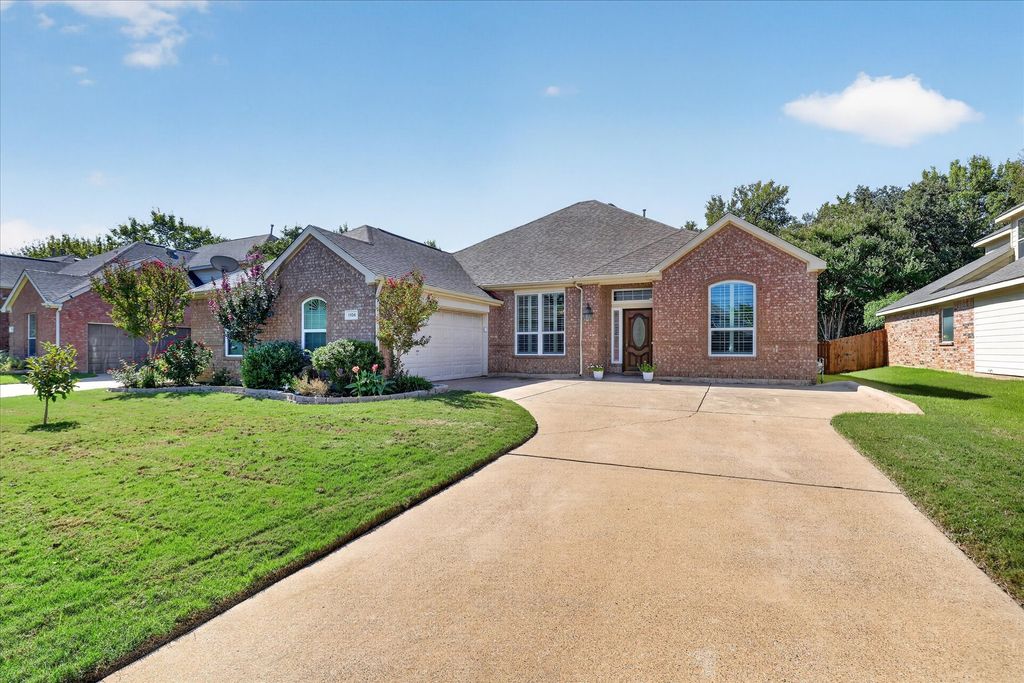 1106 Wedgewood Drive, Mansfield, TX 76063 — photo 2
