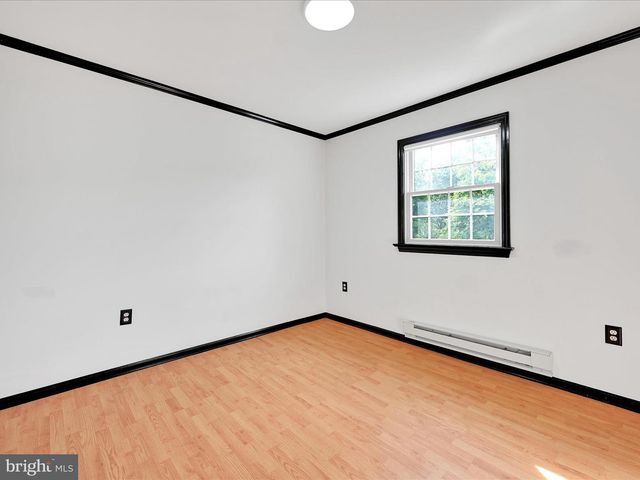 42 OVERLOOK DR, Pottsville, PA 17901