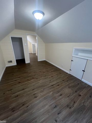 4533 Pengelly Rd Road, Flint, MI 48507