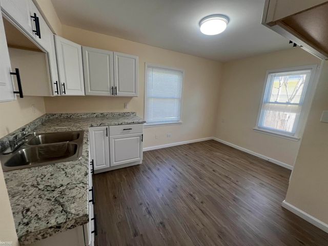 4533 Pengelly Rd Road, Flint, MI 48507