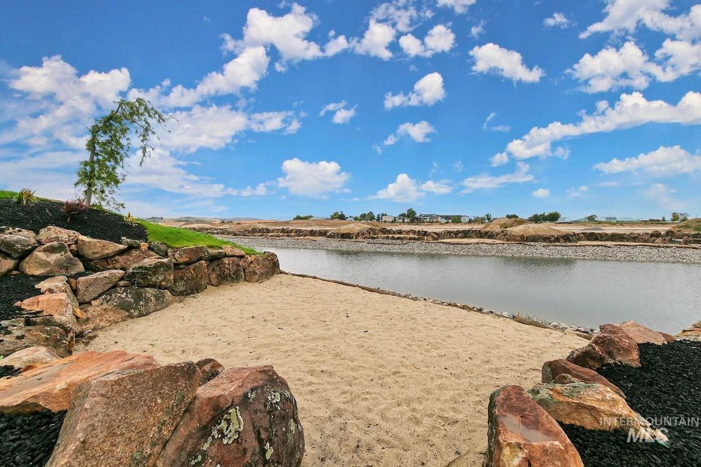 3668 N Harvest Moon Way, Eagle, ID 83616 photo 4