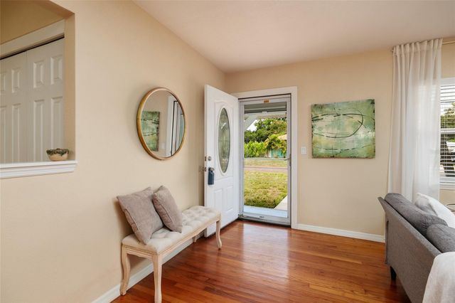 801 61ST STREET N, St Petersburg, FL 33710