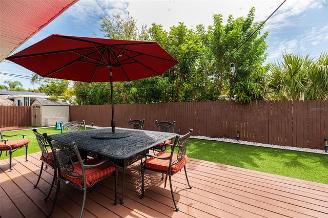 801 61ST STREET N, St Petersburg, FL 33710