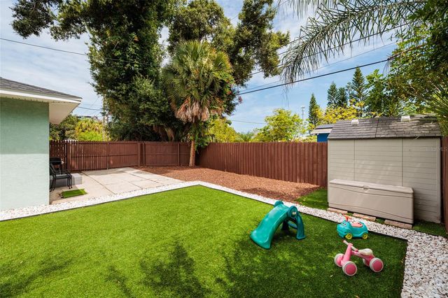 801 61ST STREET N, St Petersburg, FL 33710