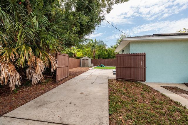 801 61ST STREET N, St Petersburg, FL 33710