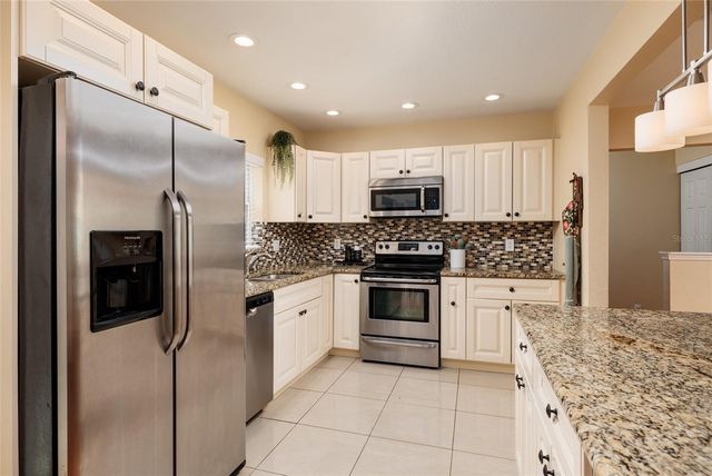 801 61ST STREET N, St Petersburg, FL 33710
